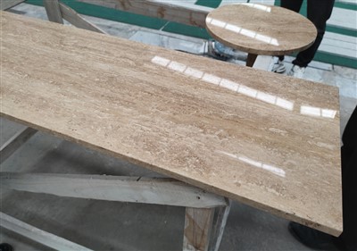 Travertinová stolní horní část