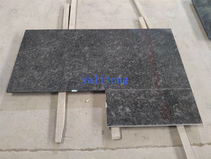 Ocelově šedá žulová pracovní deska