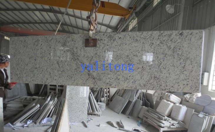 Bílé růže žulové desky