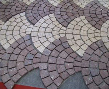 Dlažební blok žulové dráhy ve tvaru ventilátoru