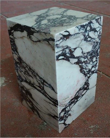 Calacatta Viola Soklový stůl Design